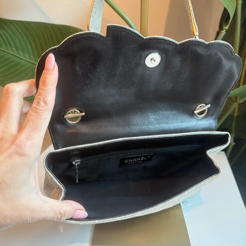 Chanel ‘Canvas No. 5 Camellia Flap Bag’ - Picture 5 of 14